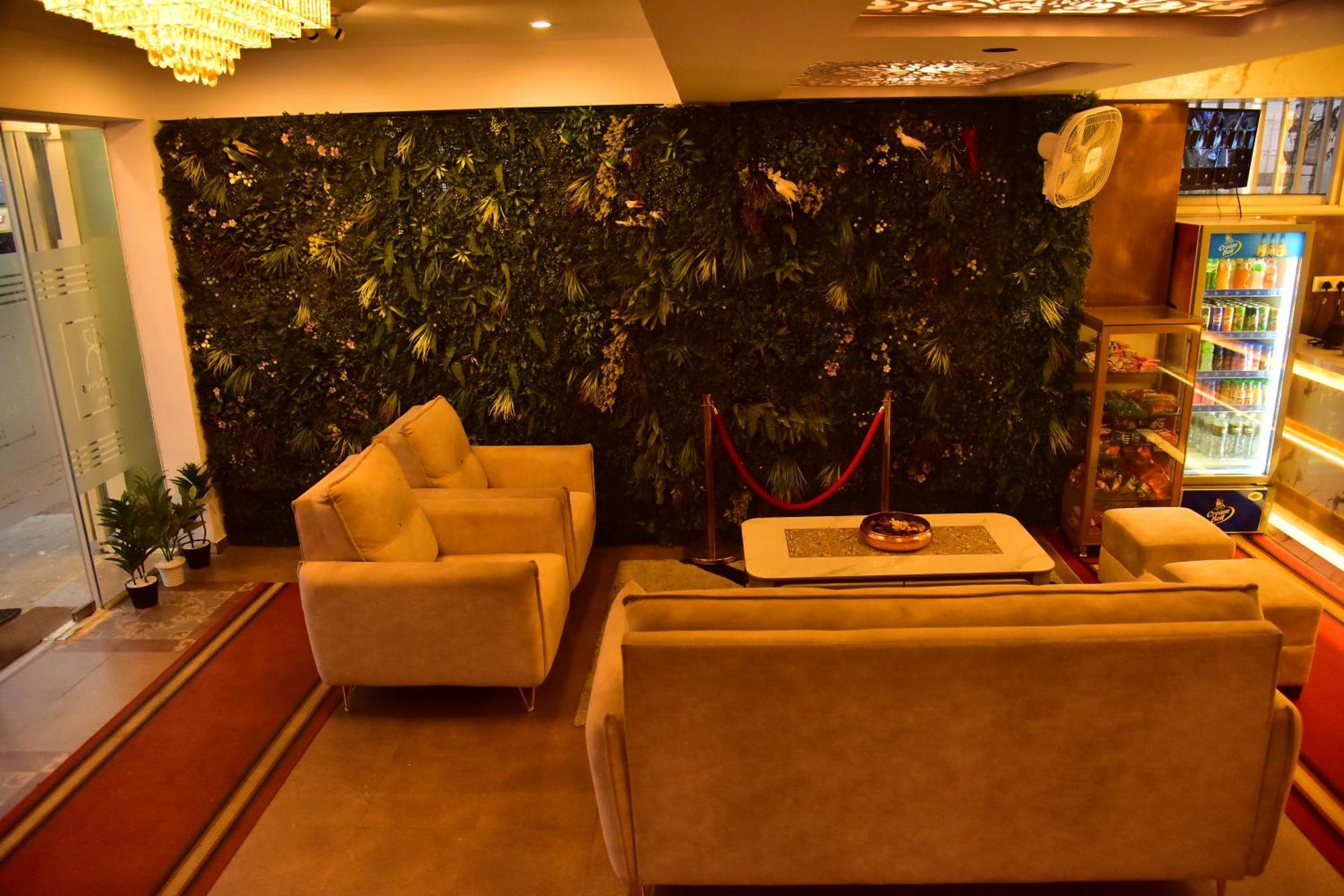 Meadows Inn Mysore Exterior foto